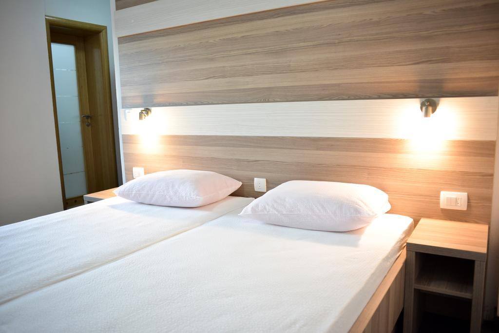 Hotel Rivero A&S Mostar Exterior photo